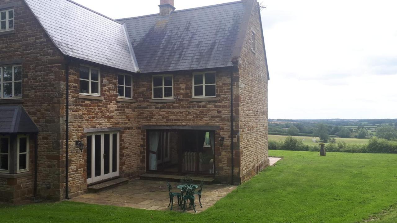 Cockley Hill Farm Bed & Breakfast Brackley  Exterior foto