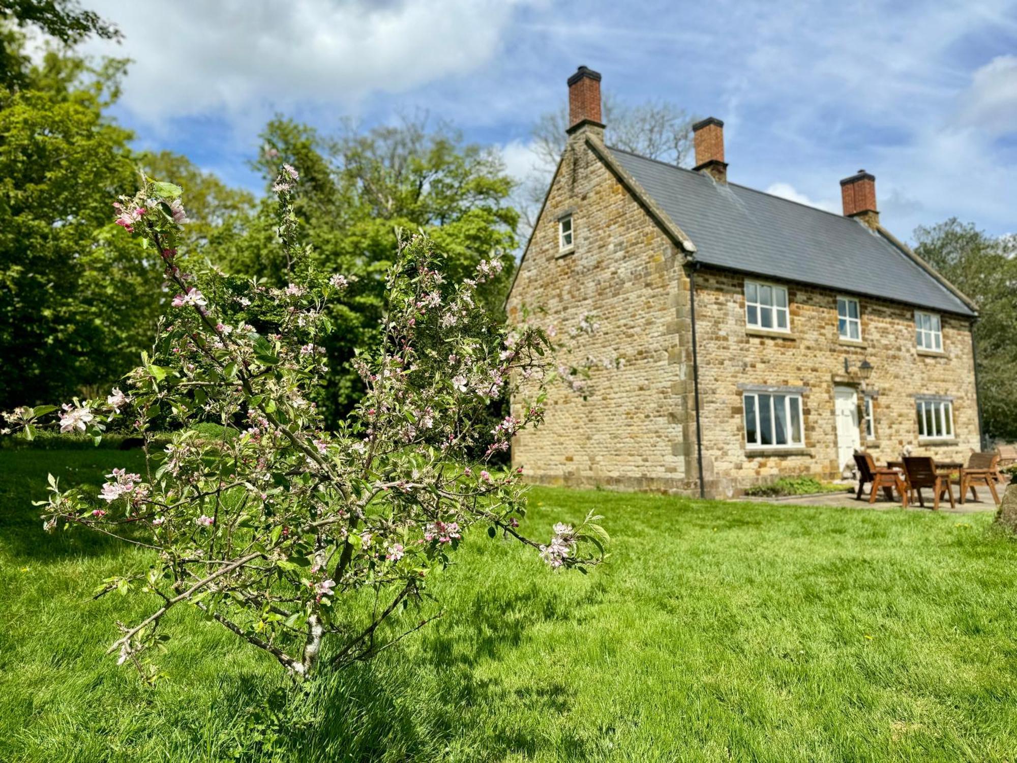 Cockley Hill Farm Bed & Breakfast Brackley  Exterior foto